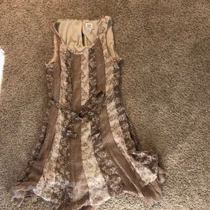 Harve Benard size 8 chiffon dress